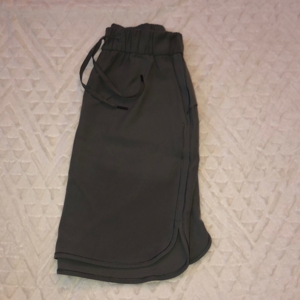 Lulu Lemon skirt